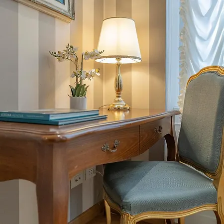 Palazzo Monga Boutique Guesthouse-3